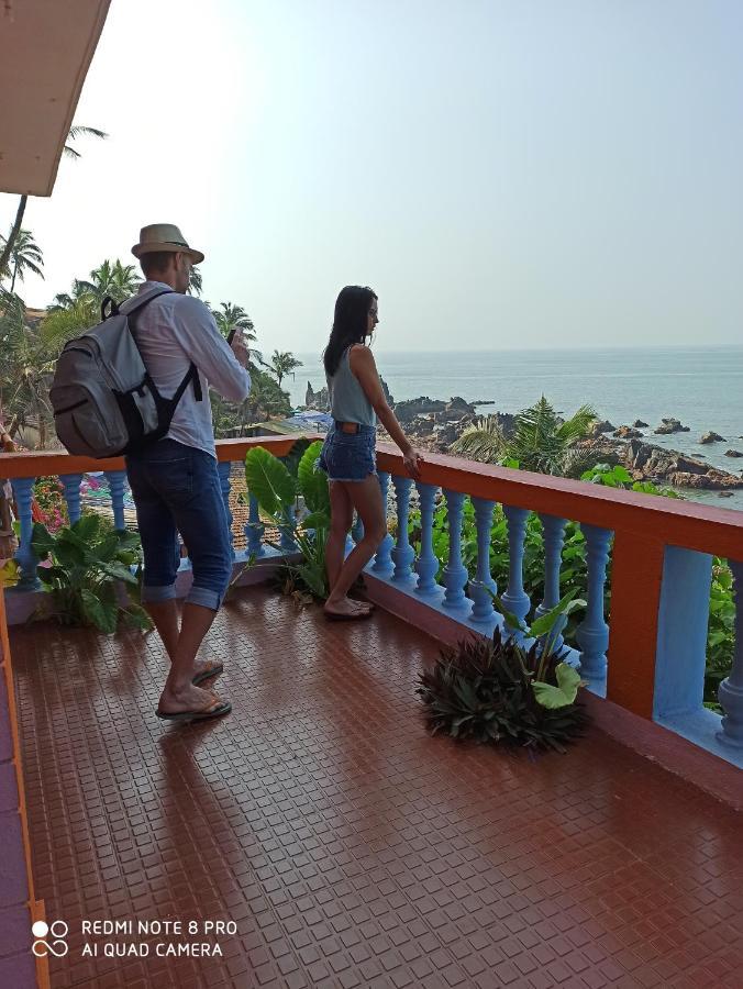 Om Ganesh Naik Guest House Arambol Eksteriør bilde